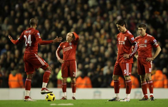 埃贝尔：诺伊尔仍是世界最佳门将之一；续约问题我们会联系他（埃贝尔：诺伊尔依旧位列世界顶级门将；续约事宜将与其沟通）