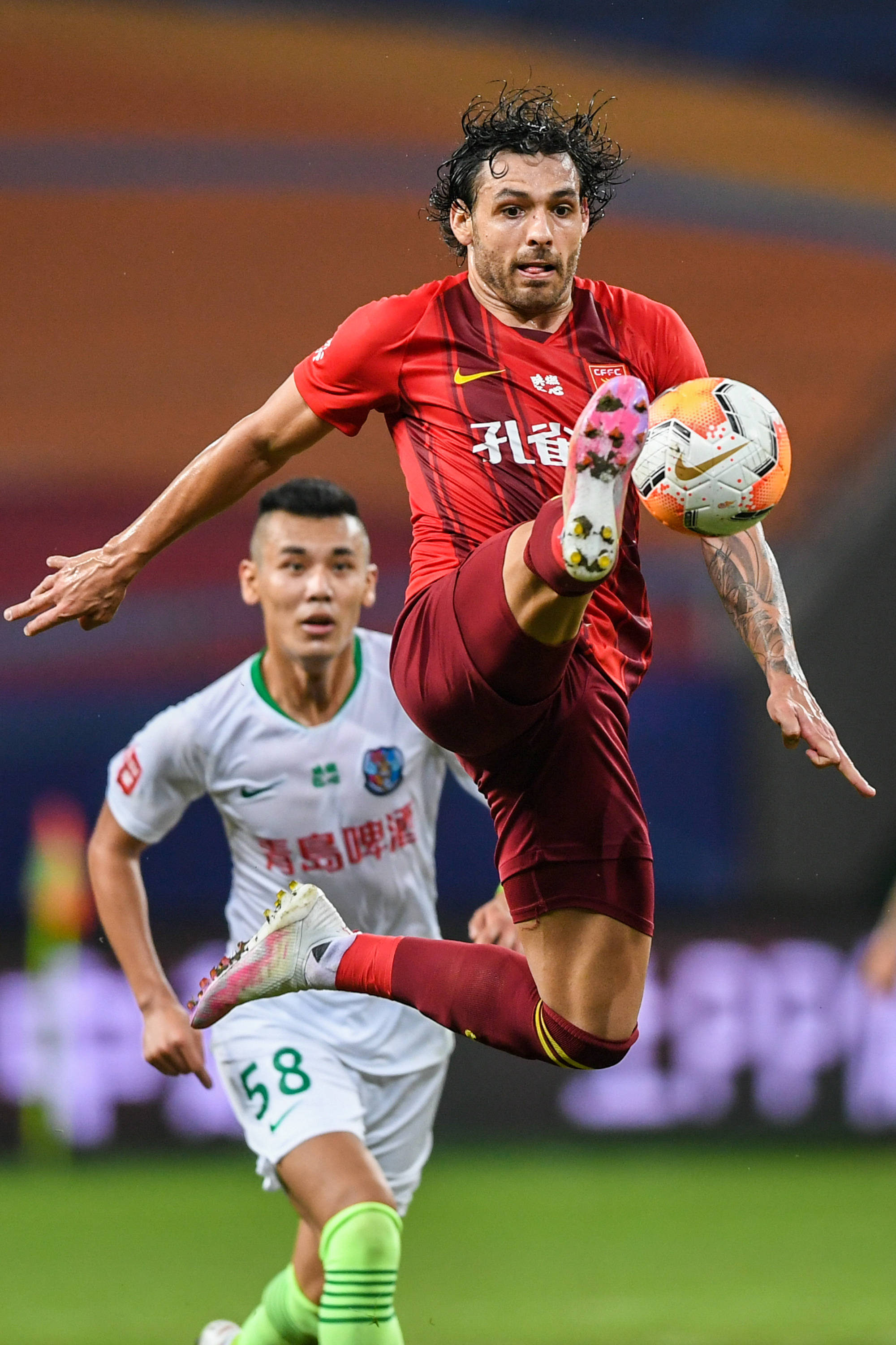 梅西带队夺冠！他是季后赛MVP！他让迈阿密国际从垫底到冠军！（梅西率队封王，荣膺季后赛MVP，助迈阿密国际从榜尾逆袭夺冠）