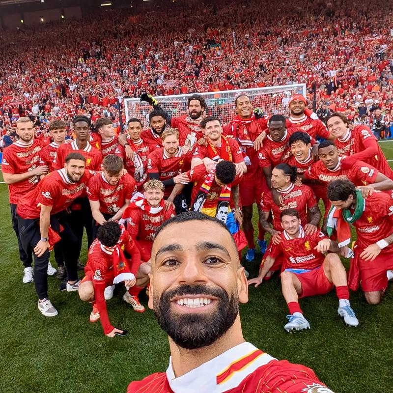 英媒：如果斯洛特下课，利物浦可能让杰拉德担任临时主帅（英媒：斯洛特一旦下课，利物浦或让杰拉德临时执教）