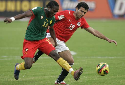 共和报：米兰在等给恩昆库的报价，可能用里奇与尤文交换加蒂（共和报：米兰静待恩昆库报价，或以里奇与尤文互换加蒂）