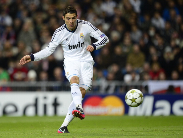 穆里尼奥：记者编造说我不喜欢拉法-席尔瓦，我都不认识他（穆里尼奥否认不喜欢拉法-席尔瓦：媒体瞎编，我根本不认识他）