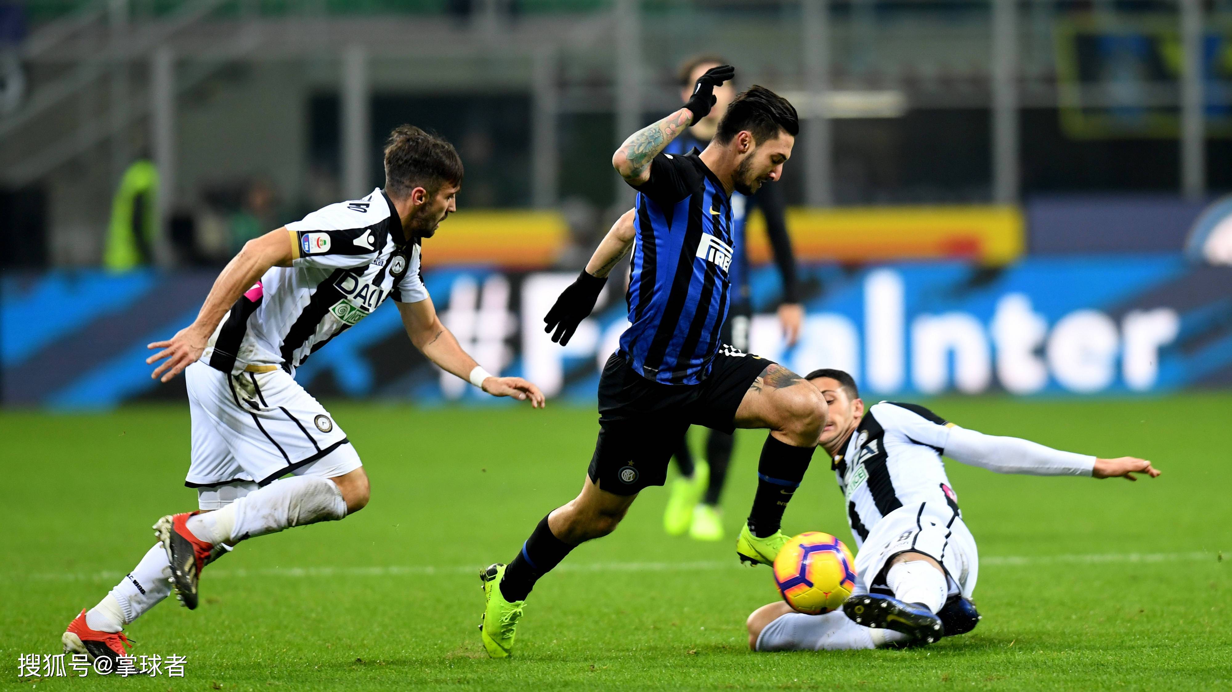 国足阵容进行大幅调整（国足阵容迎来重大调整）