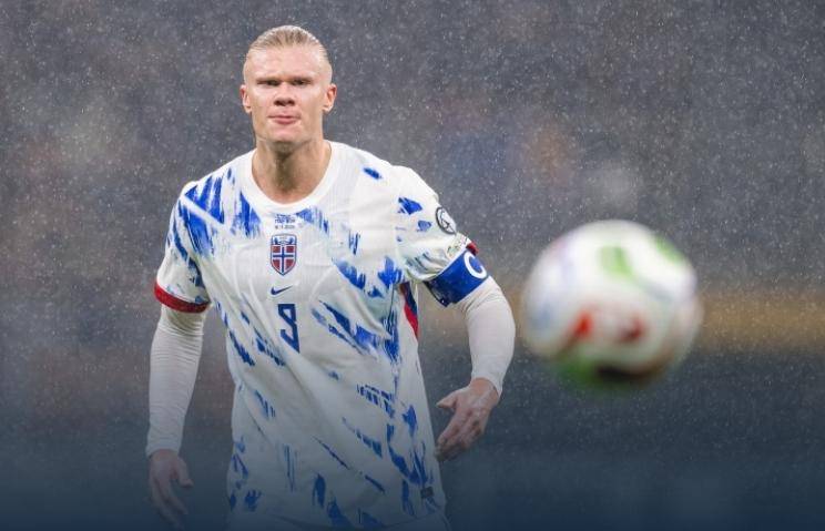 远藤航晒照感谢日本球迷：非常感谢大家的热烈支持（远藤航晒照致谢日本球迷：衷心感谢大家的热情支持）