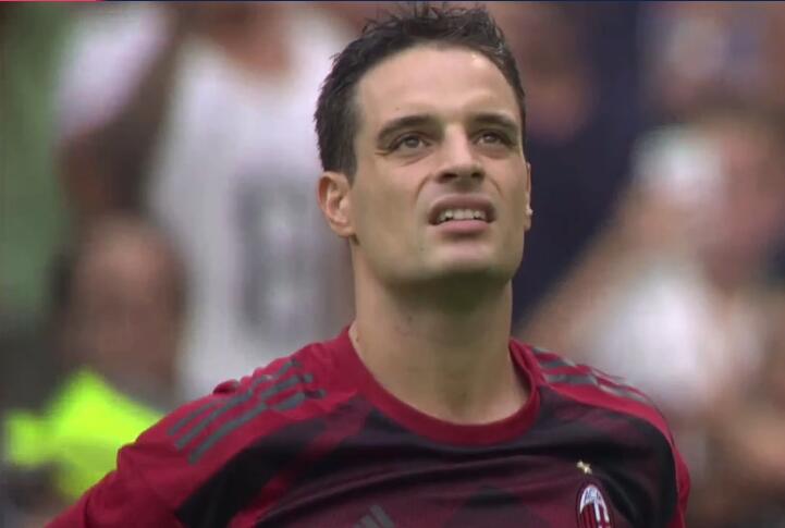 土耳其法院将费内巴切和加拉塔萨雷球员关押候审等待赌博的审判（土耳其法院拘押费内巴切与加拉塔萨雷球员，涉赌案候审）